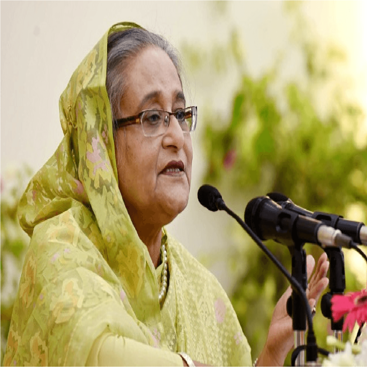 Sheikh Hasina Sentenced to Death: A Dramatic Fall of Bangladesh’s Long-Standing Leader Amid Crimes Against Humanity Trial