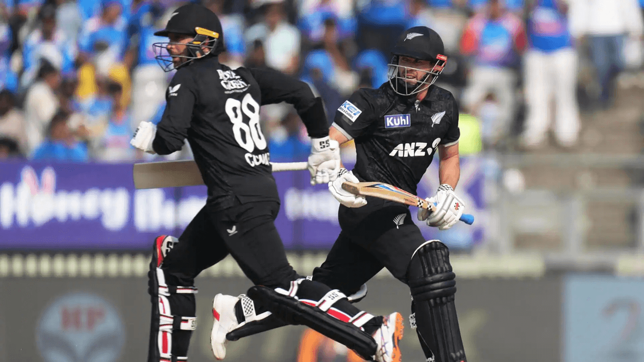 Devon Conway and Henry Nicholls make history as New Zealand’s first opening pair in 27 years