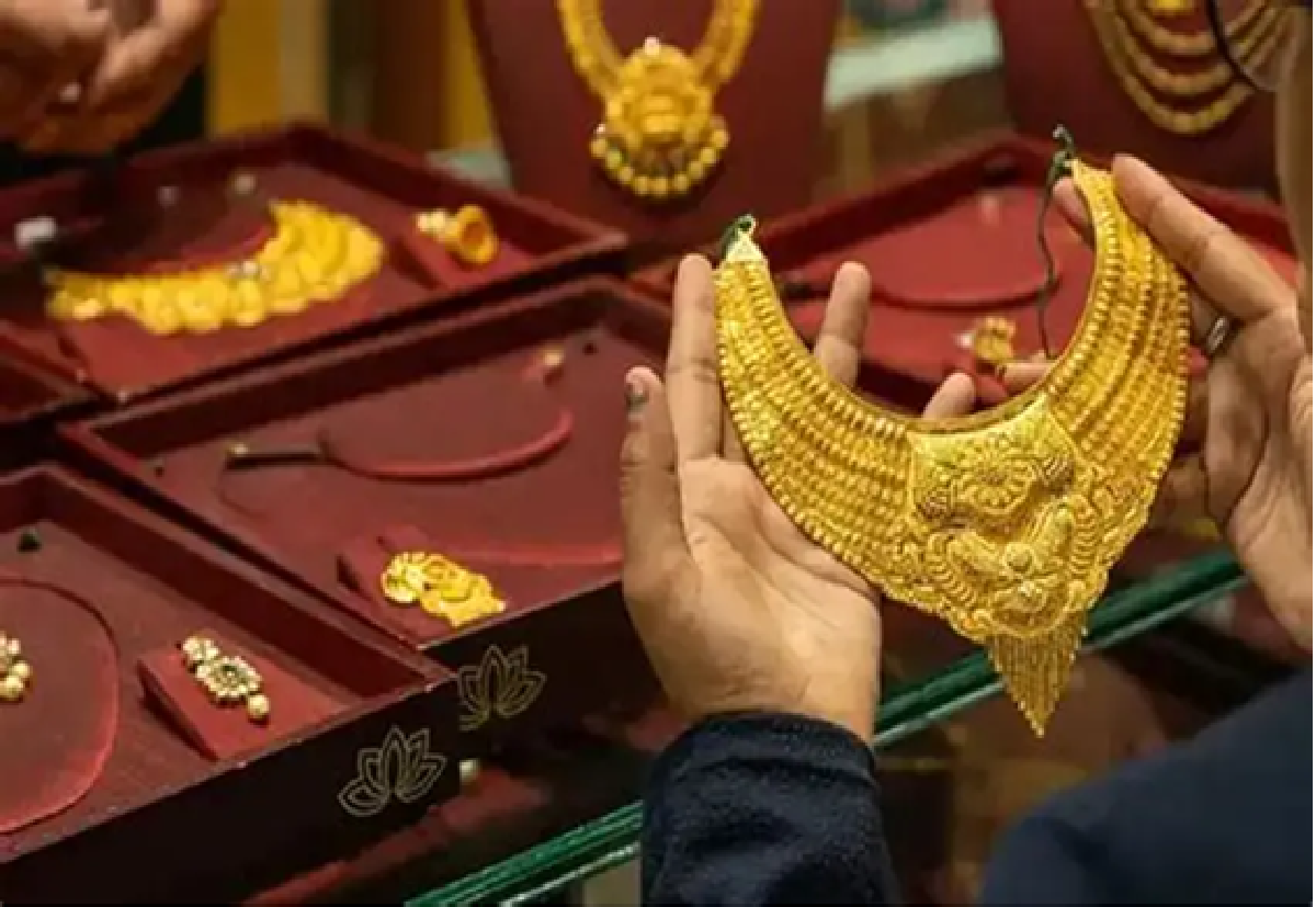 Gold prices may be at record highs, but festive shoppers are still buying enthusiastically,” says Tanishq CEO, adding, “I wouldn’t be surprised if our stocks run out