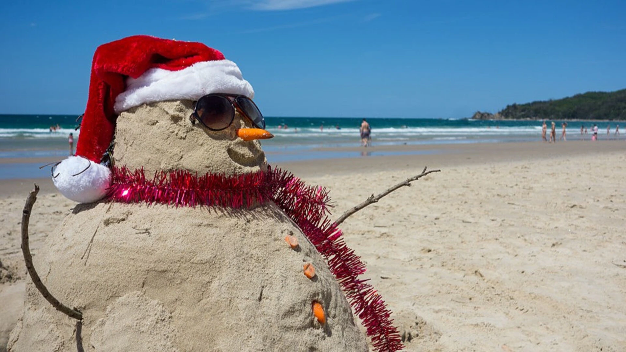 Umbrellas or BBQs? Christmas Weather Forecast Brings Mixed Conditions Across Australia