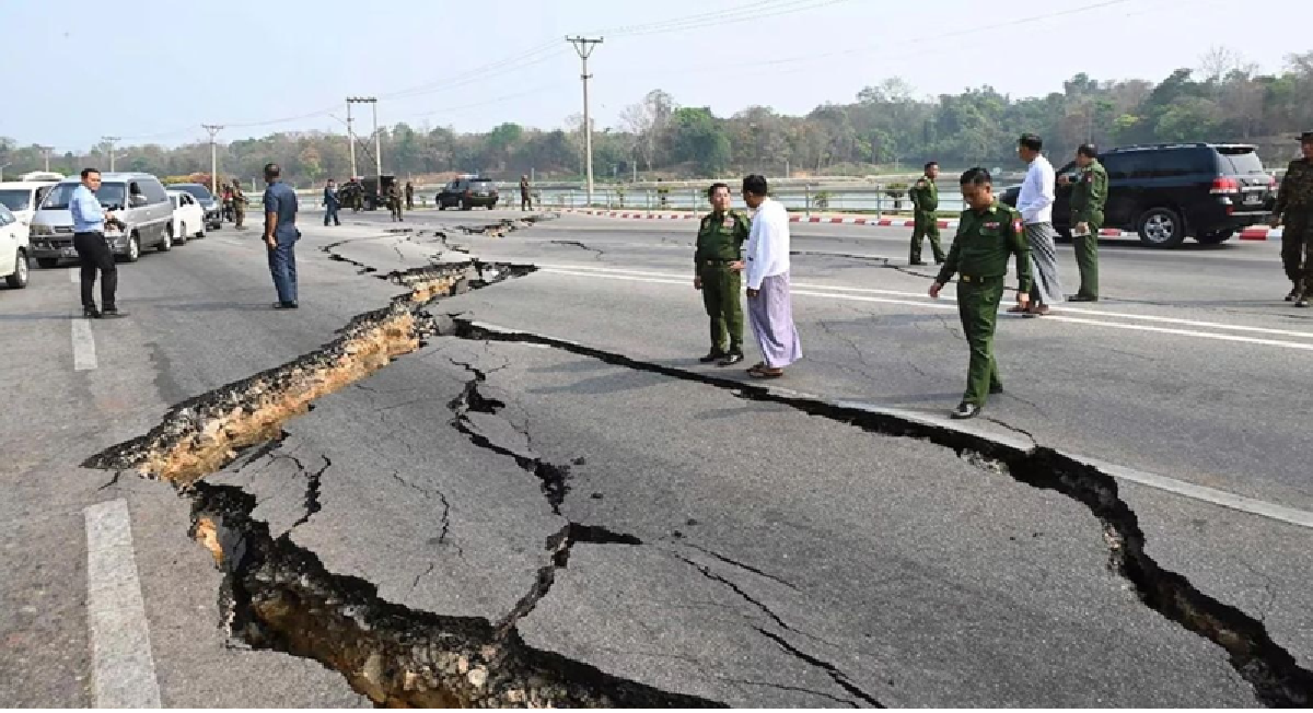 A strong earthquake measuring 5.9 on the Richter scale struck Myanmar, with its tremors also felt in Kolkata.